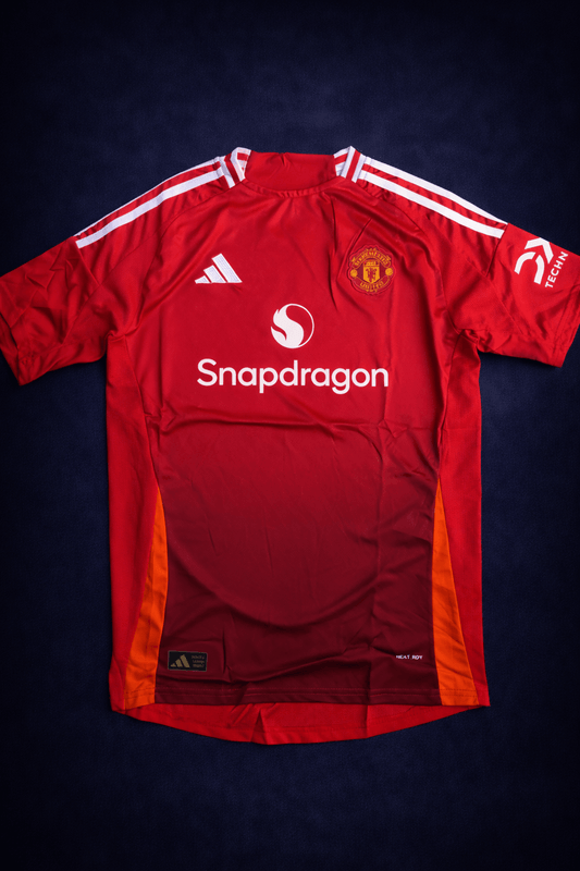United 24/25 Home Kit Half sleeves