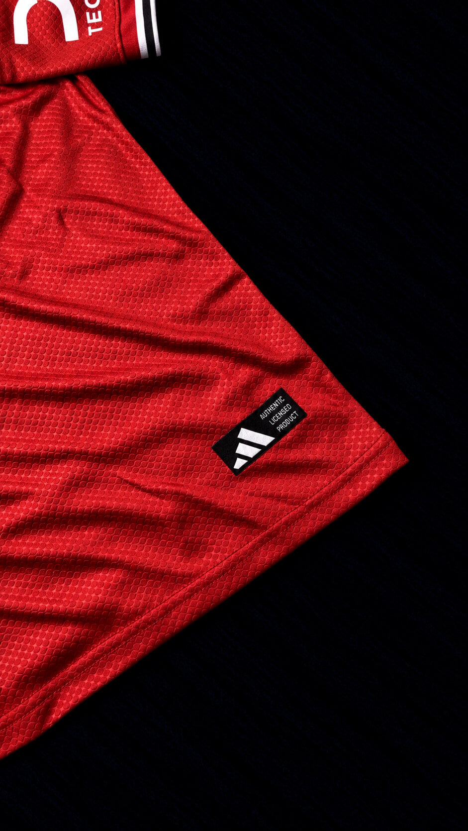 United 26/27 Home Kit Half Sleeves