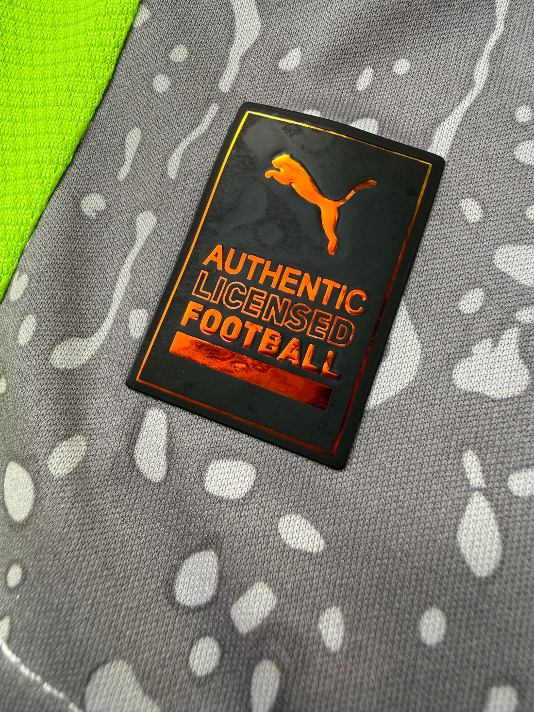 City 25/26 Third Kit Half Sleeve