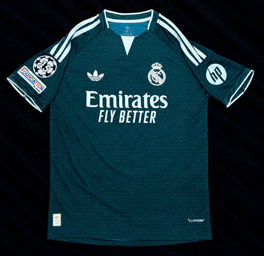Real Madrid 26/27 Away Player Version Half Sleeves